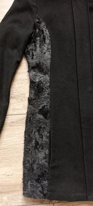 Напівпальто Guess by Marciano жіноче чорне пальто-жакет розмір 42