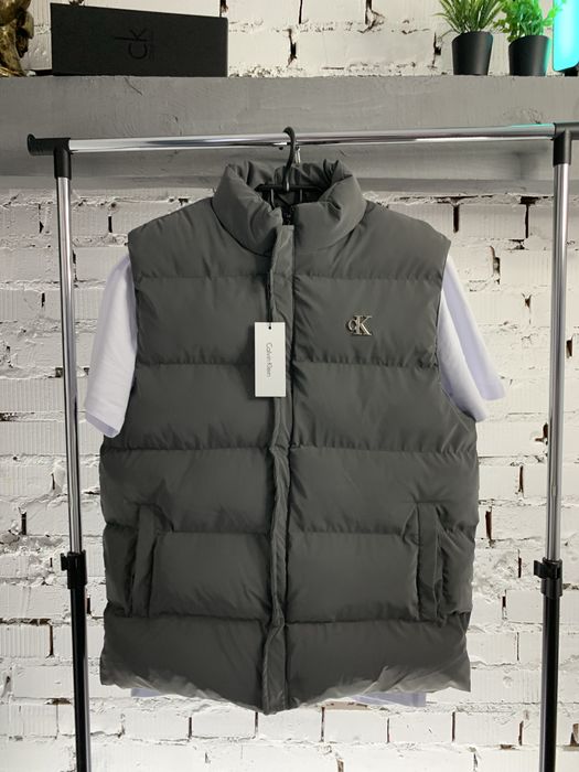 Чоловіча Жилетка/Calvin Klein/ Жилет унісекс