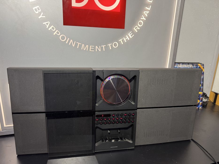 Bang Olufsen Beosund Century wieszak ścienny