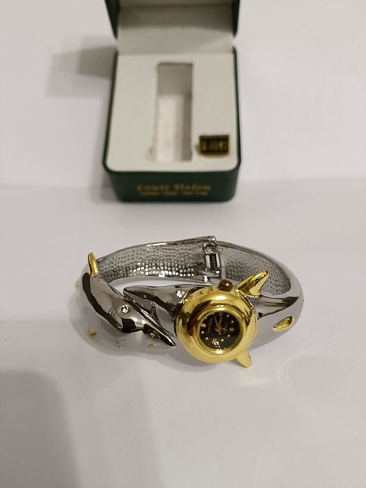 Zegarek damski delfnki