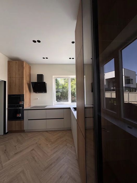 Елітний будинок Червениця 135м2 дизайнерський інтерʼєр | ПРОДАЖ | 5сот