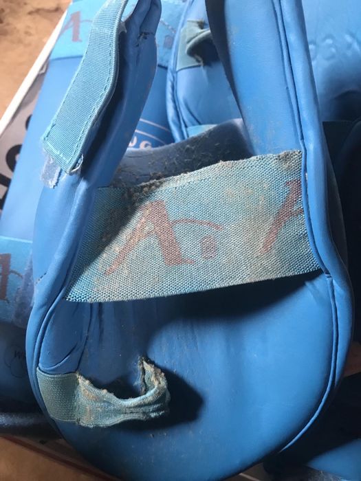 Фути перчатки/рукавички Arawaza  захист для єдиноборств