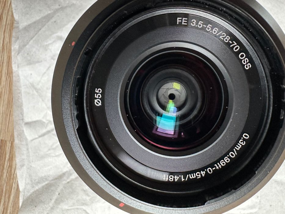 Obiektyw SONY SEL2870 28-70 mm f/3.5-5.6 OSS