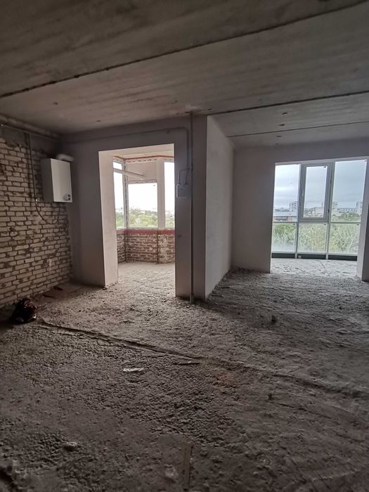 Продам  2 кімнатну квартира в Новобудові (Набережний квартал)
