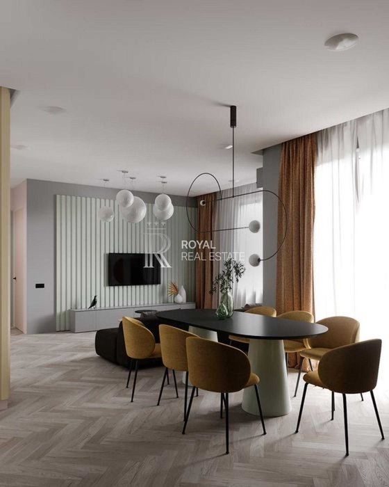 Продаж 4-ї квартири в історичному центрі ЖК Подол град новий ремонт