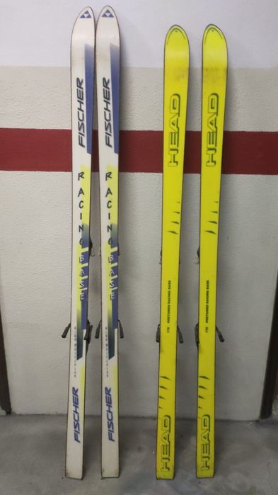 2 conjuntos de Skis