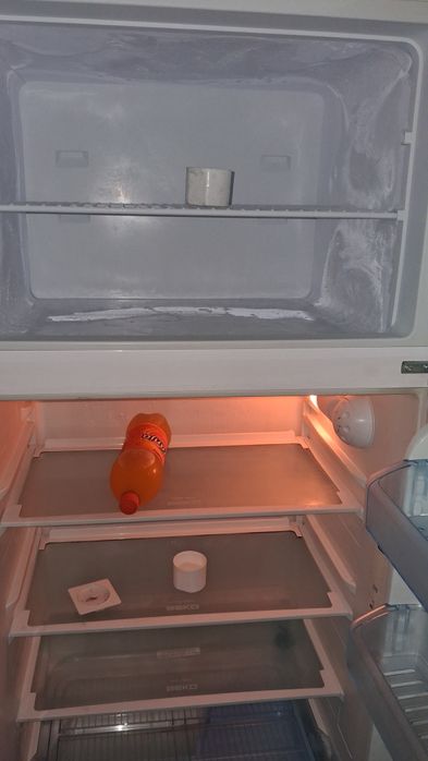 Frigorifico Beko 180 cms