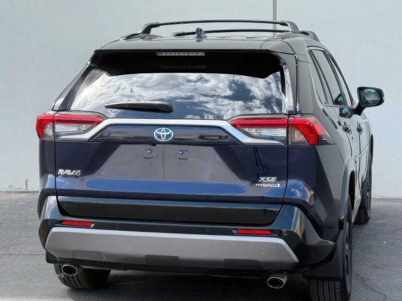 2021 Toyota RAV4 Hybrid XSE