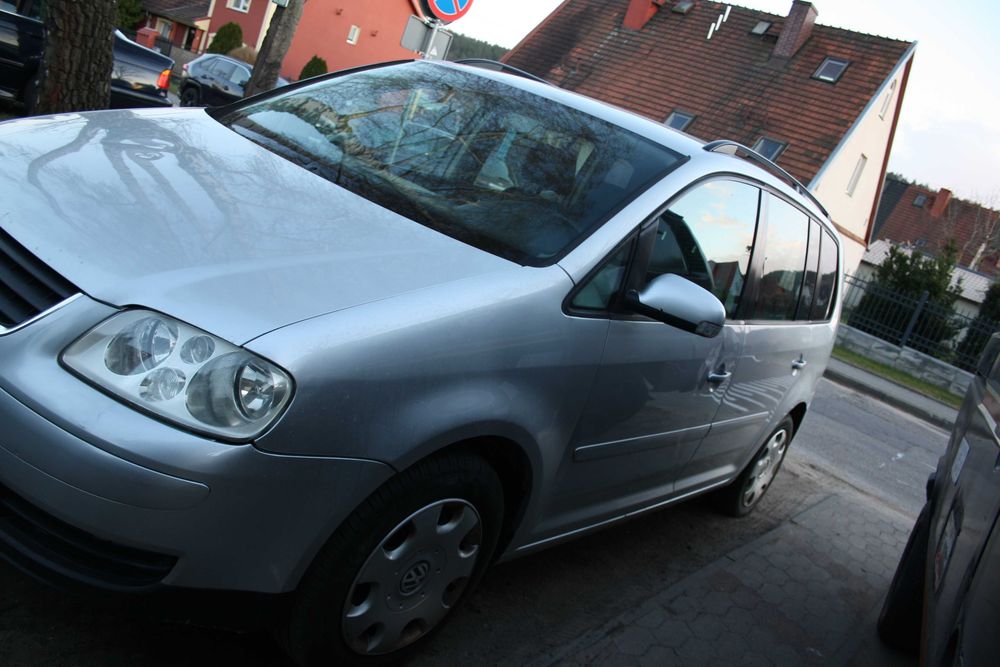 vw touran,2003r,2.0tdi,7 osób,ładny