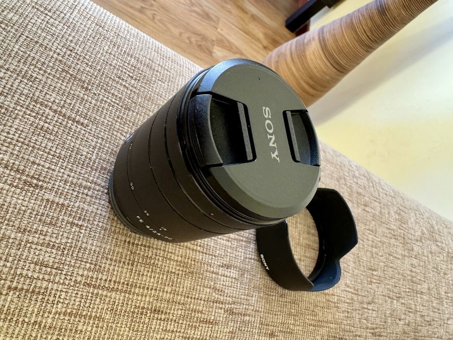 Lente Objetiva Sony FE 24-70 f4 Zeiss