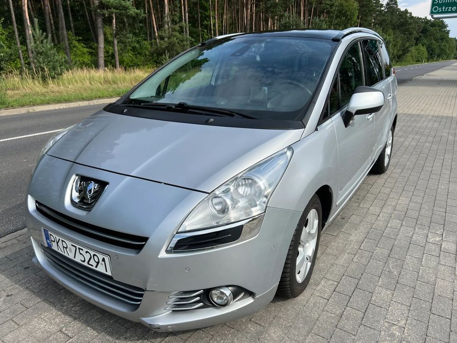 Peugeot 5008 automat 7-osobowy