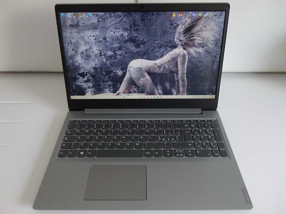 Lenovo IdeaPad S145-15AST 15.6 FHD A9-9425 8GB 256GB АКБ 91% ОБСЛУЖЕН