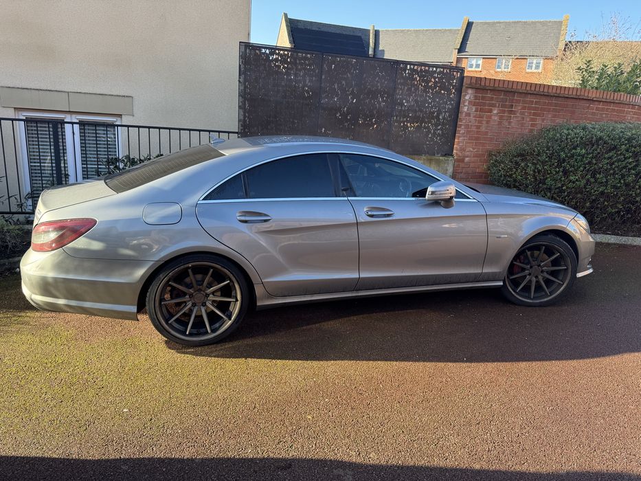 Mercedes cls 218 капот,фари