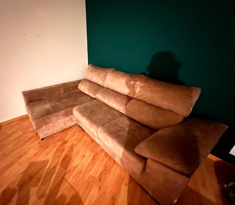 Vende-se sofá-cama chaise longue de 3 lugares