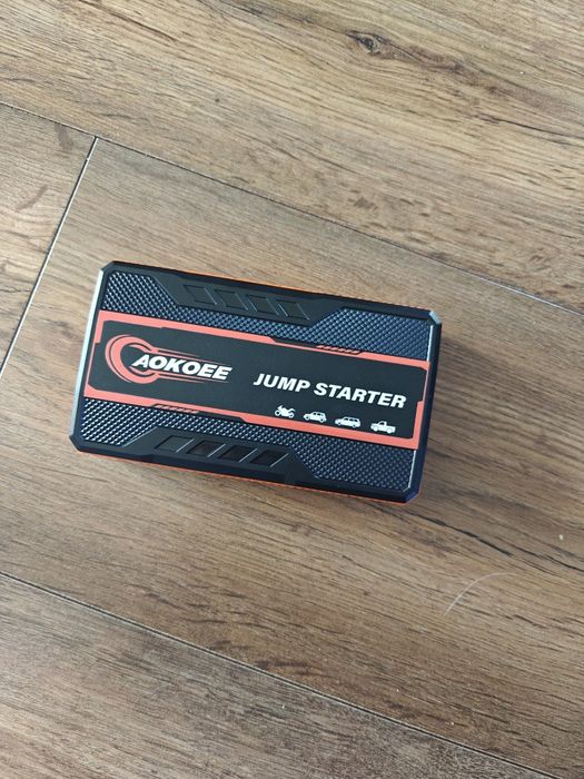 Starter booster powerbank nowy przewody led usb latarka