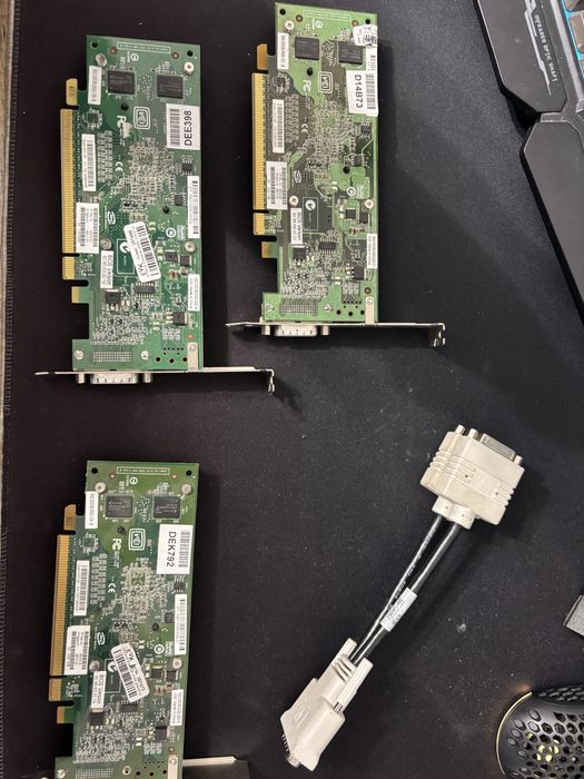 Zestaw 3x NVIDIA Quadro NVS 290 + Kabel na 2 monitory (DMS-59)