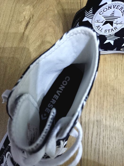 czarne converse w gwiazdki Converse Chuck Taylor All Star Hi Black White Stars 168808C
