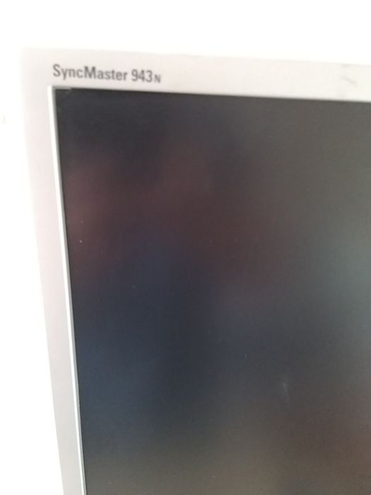 Monitor Samsung 19 cali