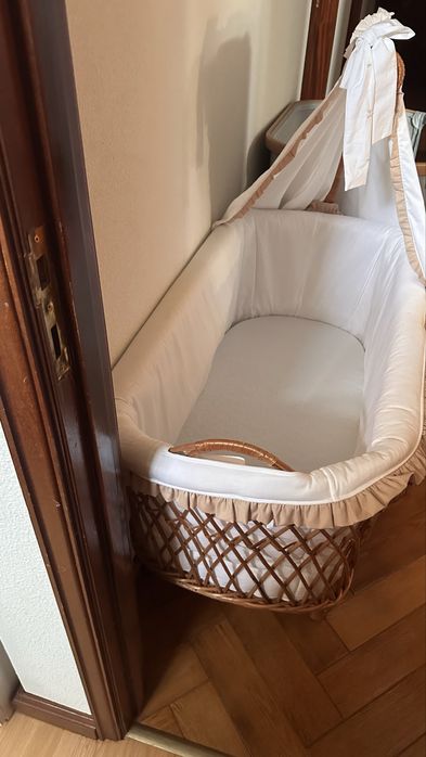 Berço em Vime com Colchão