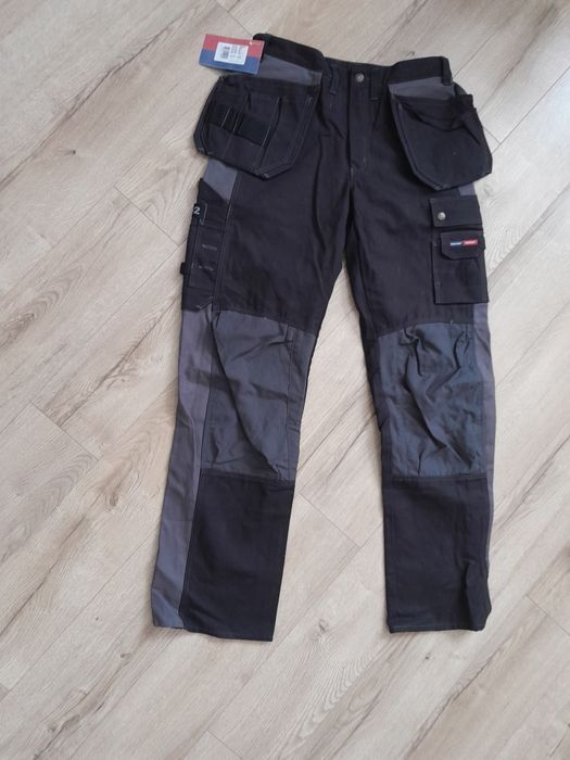 Штани для будівельників