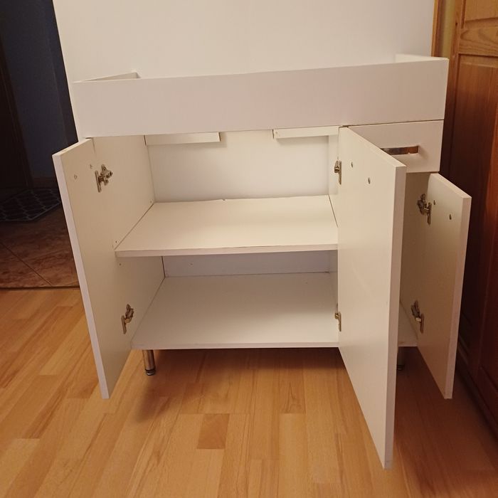 Sprzedam szafkę łazienkową