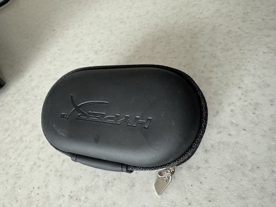 HyperX Cloud Earbuds red czerwone słuchawki douszne