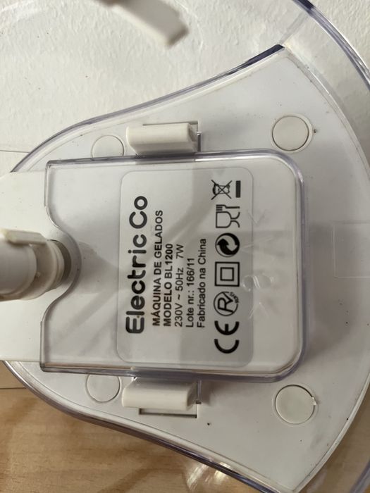 Panela para fazer gelados