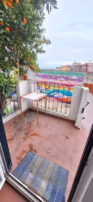 Quarto casal na GRAÇA. Centro Lisboa. Entrada imediata.