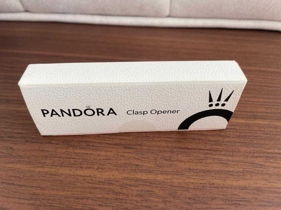 Porta-Chaves Abridor de Pulseiras da Pandora novo e embalado