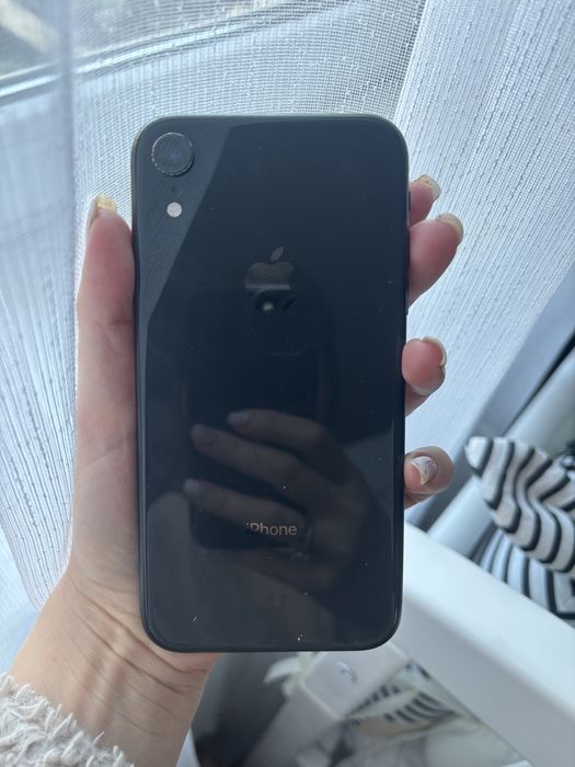 Айфон xr 64 гб у гарному стані