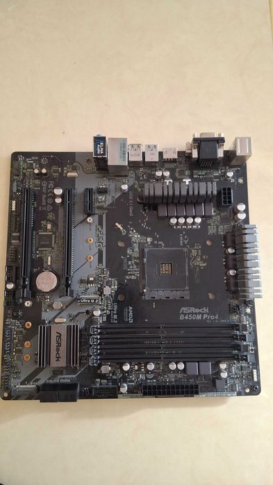 [セット品] B450M pro4 ＋ Ryzen5 2600 Комплект Ryzen 5 2600 + B450M Pro4 + 16GB DDR4: 6 500 грн