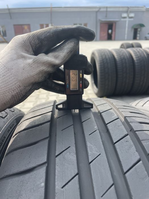 Колеса/резина/гума 215/50R17 Goodyear