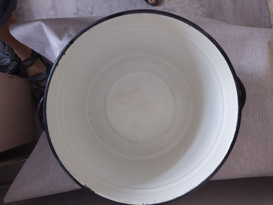 Бак-кастрюоя эмалированная зелёная 18 литров