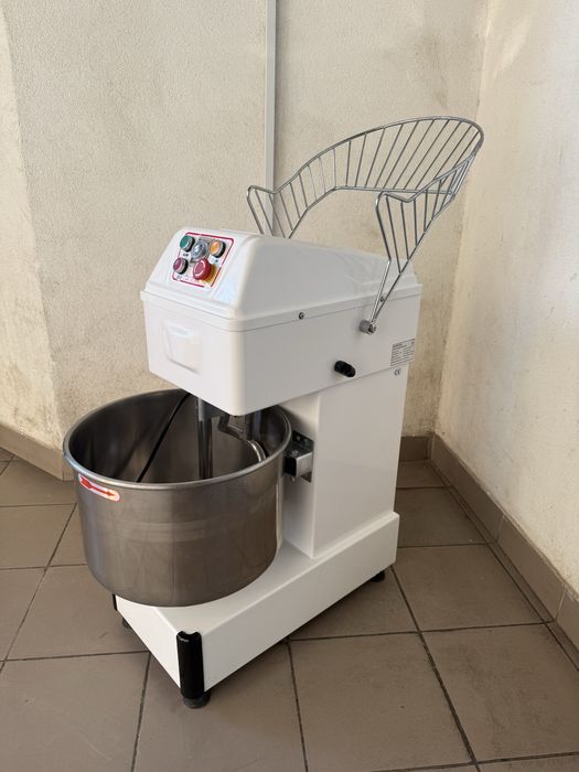 Тістоміс Промисловий Двошвидкісний Обєм 34 Літрів Новий !