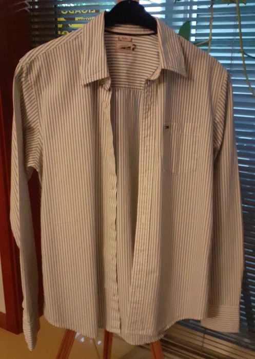 4 Camisas Salsa e outras(valor total)