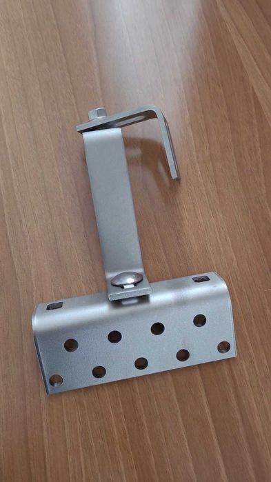 Кріплення/кронштейн для керамочерепиці НЕРЖ. для монтажу СЕС