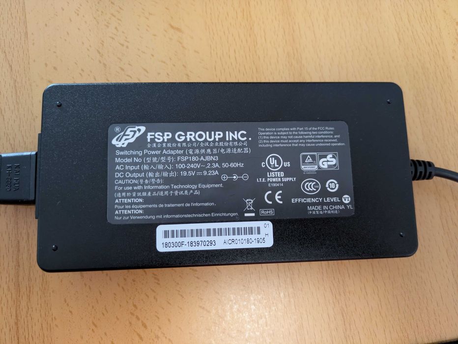 Portátil Tongfang GK5CN6Z Intel I7 | 1060 6GB | 16GB RAM | 512GB SSD