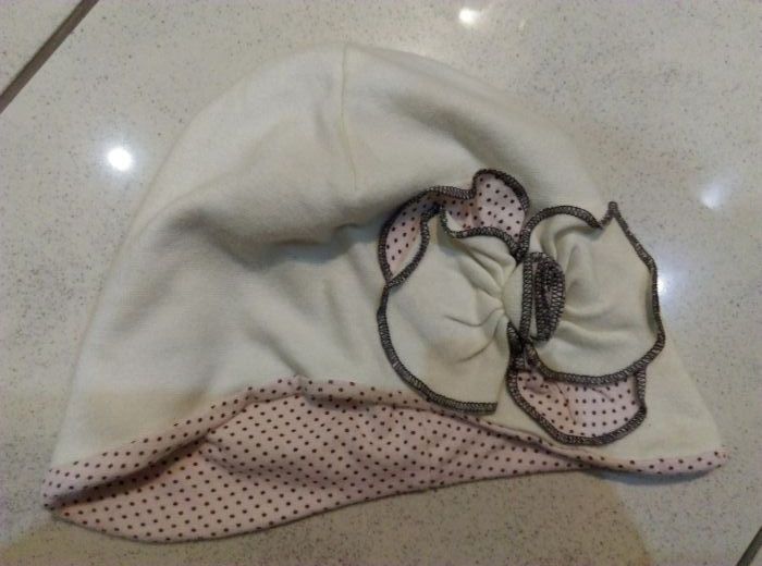 Czapka dla dziewczynki 1-1,5 polska