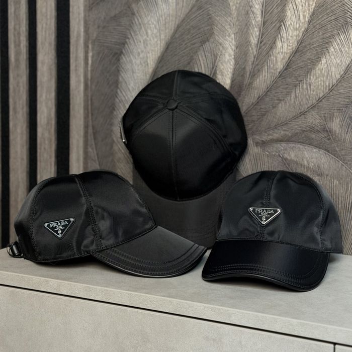 Кепка блайзер чоловічий Prada