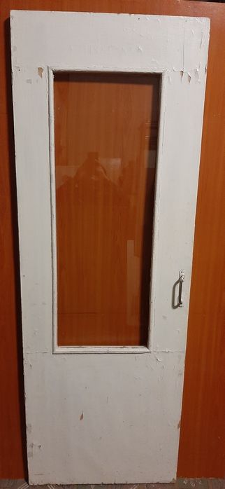Продам дверь межкомнатную