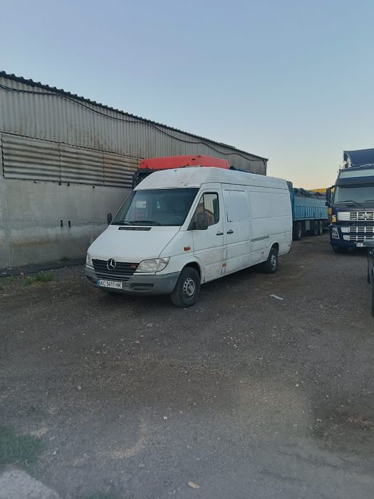 Оренда буса / Оренда вантажного авто / Прокат авто