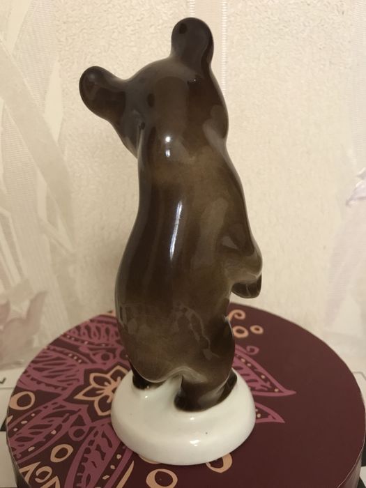 Фарфоровая статуэтка(фигурка)Мишка(медведь) ЛФЗ СССР