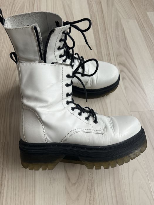 Ботінки ESTRO шкіряні