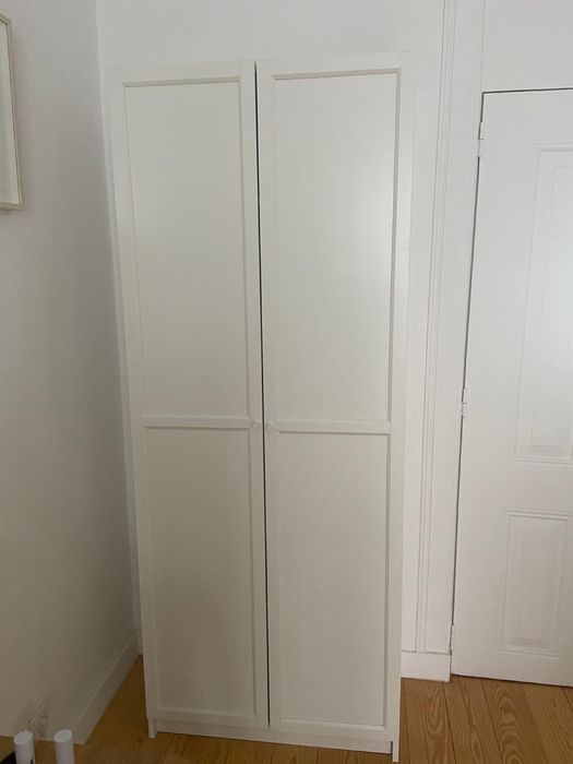 4 módulos Billy com portas IKEA