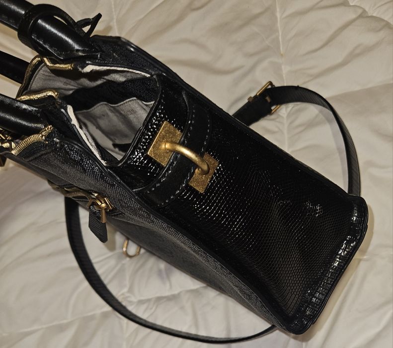 GUESS Ginevra Logo Elite Society Satchel