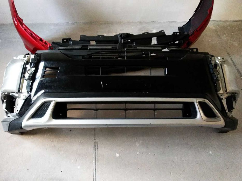 Губа накладка бампера фары фары Разборка Mitsubishi Outlander 2018-20