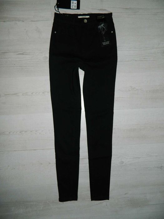 Goodies jeans czarne spodnie rurki roz 34