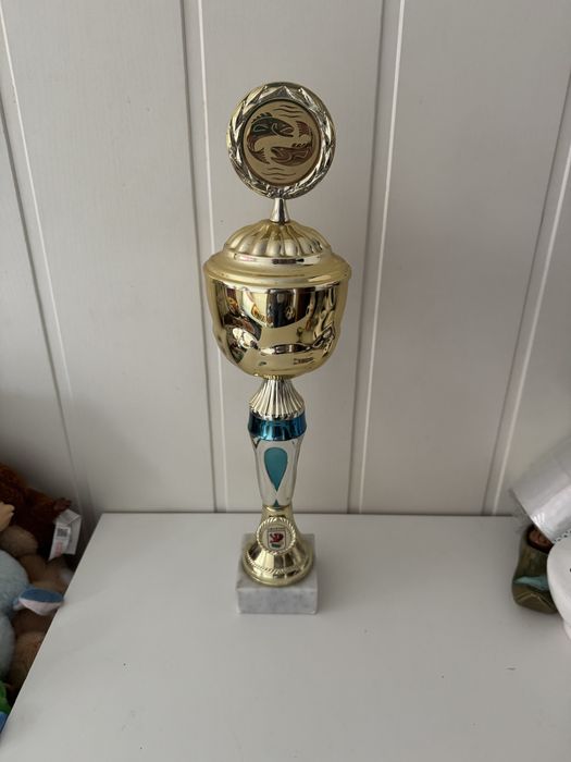 Puchar wędkarski 42 cm