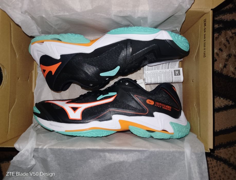 Mizuno wave lightning z8 (42,5  27,5 см)