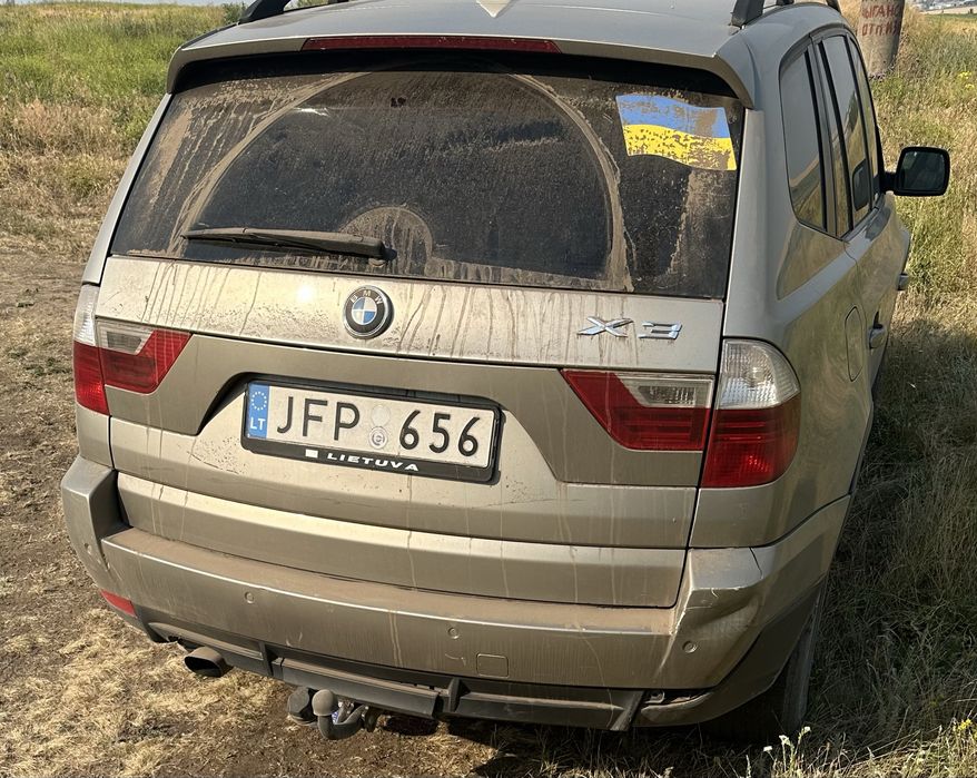 Продам BMW X3.